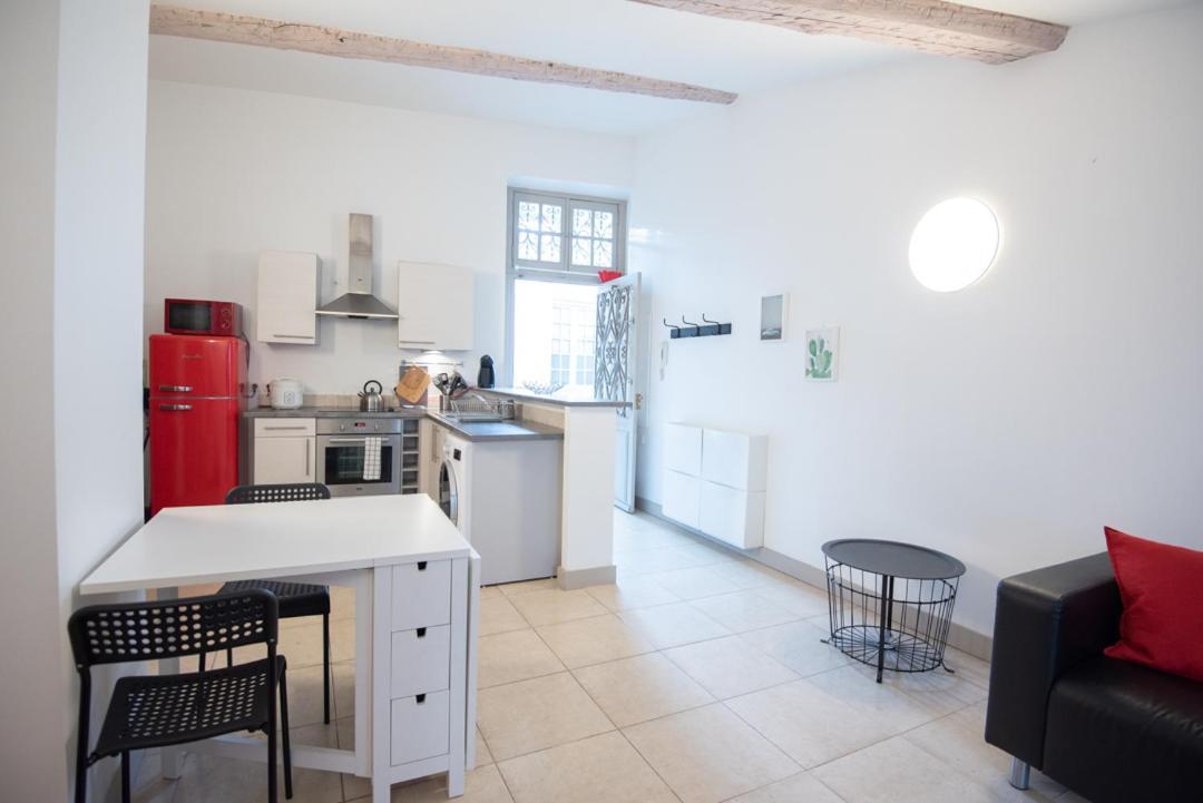 Domus Arena, Parking, Wifi, Arenes Apartment Ним Екстериор снимка