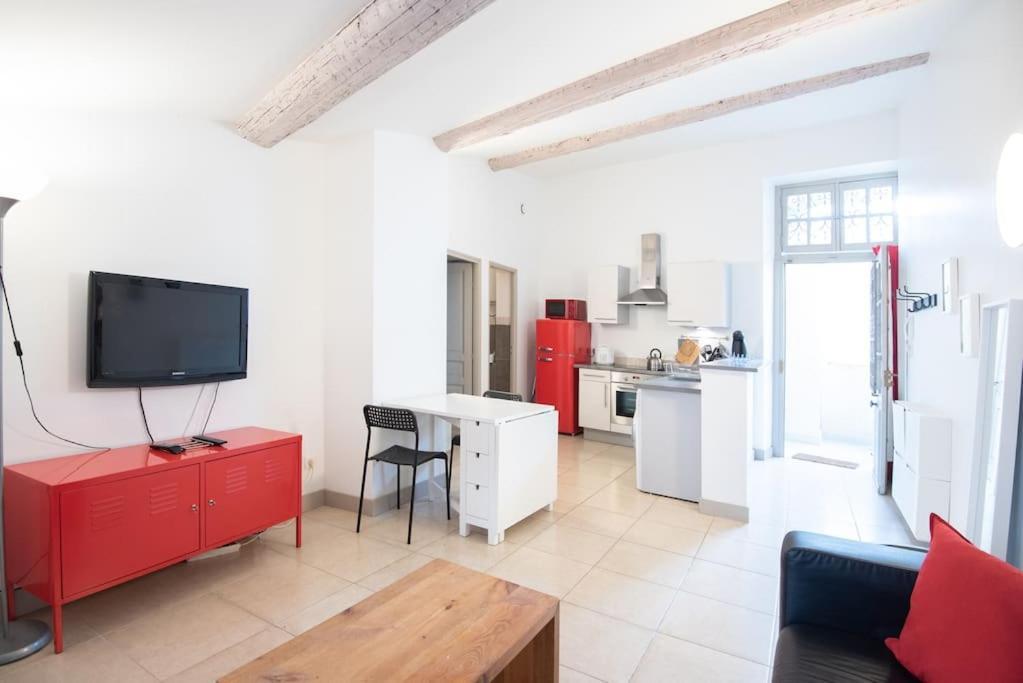 Domus Arena, Parking, Wifi, Arenes Apartment Ним Екстериор снимка